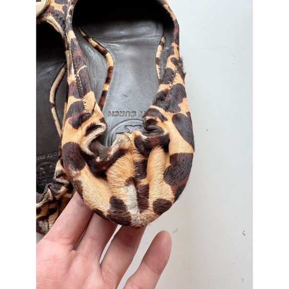 TORY BURCH Reva Leopard Calf Hair Leather Gold Medallion Ballet Flats, Size 9 - Picture 13 of 15